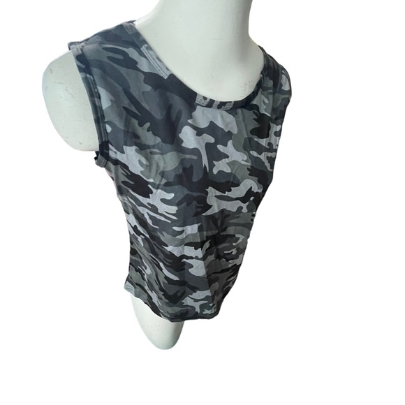 Tank top Size S/M - Picture 5 of 13